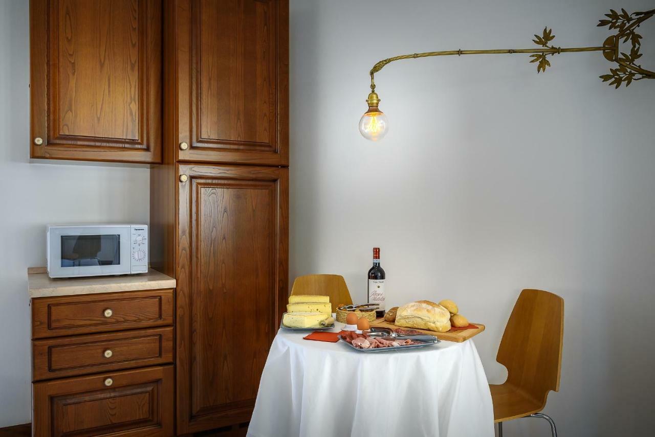 Bed And Breakfast Sweet Home 티라노 외부 사진